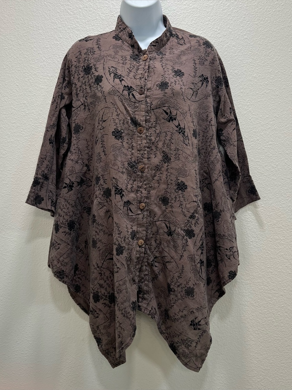 Yasuko Women’s Button Up Tunic Top Hanky Hem S/M Lagenlook Artsy